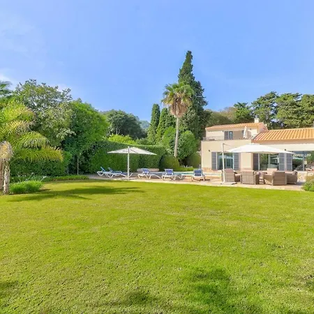 Segui Villa *